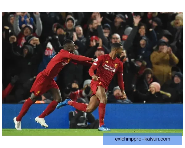 英超西汉姆近期表现稳健，争四形势持续向好